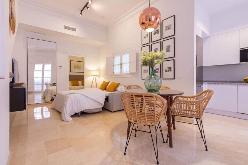 Mumu Luxury Suite Lirio Sevilha Exterior foto