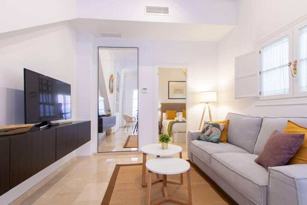 Mumu Luxury Suite Lirio Sevilha Exterior foto
